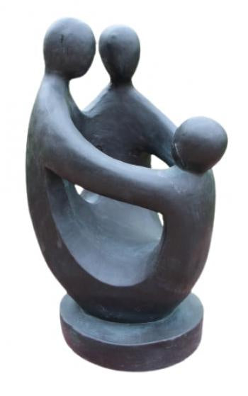 FAMILY CIRCLE STATUE